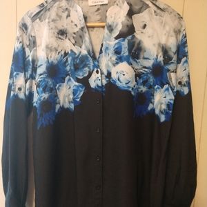 Calvin Klein Ladies Tunic Blouse, size Small